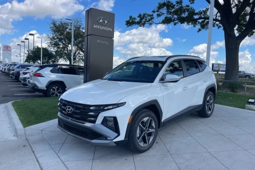 2026 Hyundai Tucson SEL Convenience photo 1