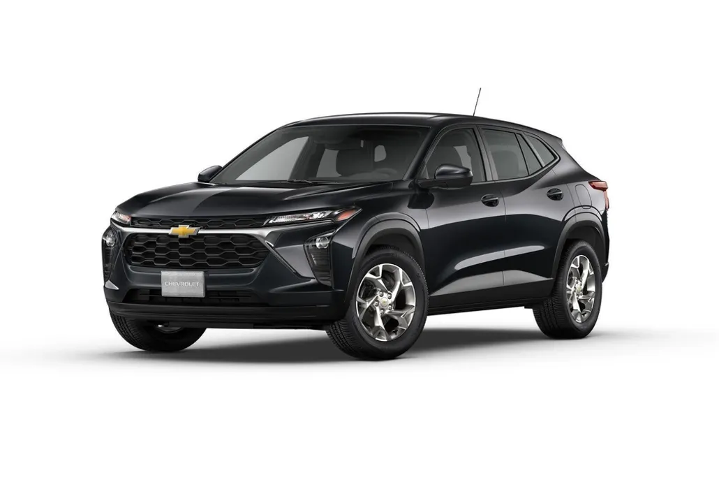 2025 Chevrolet Trax LS photo 1