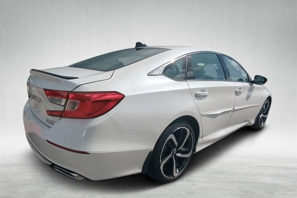 2022 Honda Accord Sport SE 1.5T photo 1