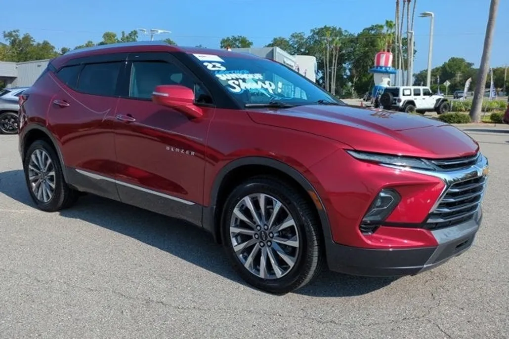 2023 Chevrolet Blazer Premier photo 1