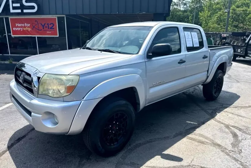 2006 Toyota Tacoma PreRunner photo 1