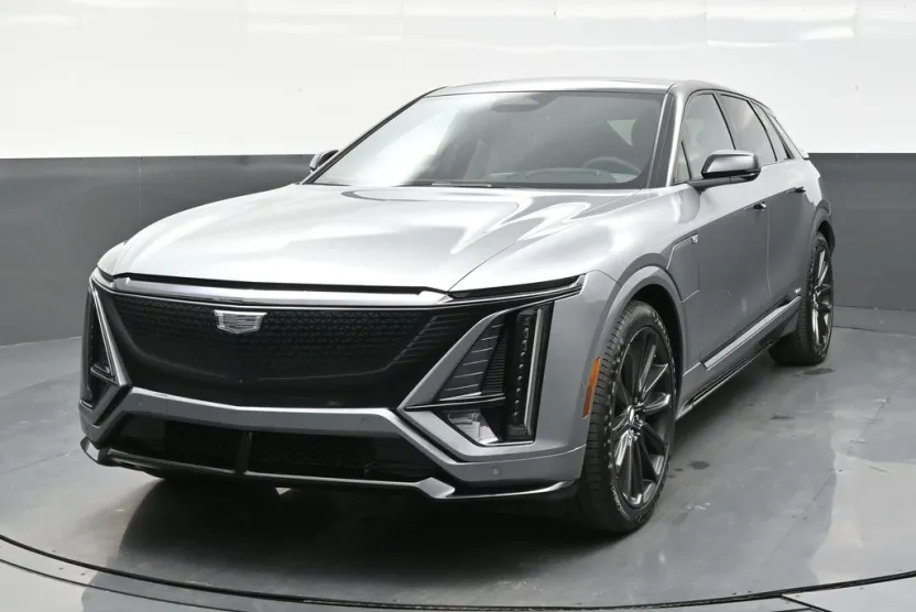 2026 Cadillac Lyriq photo 1