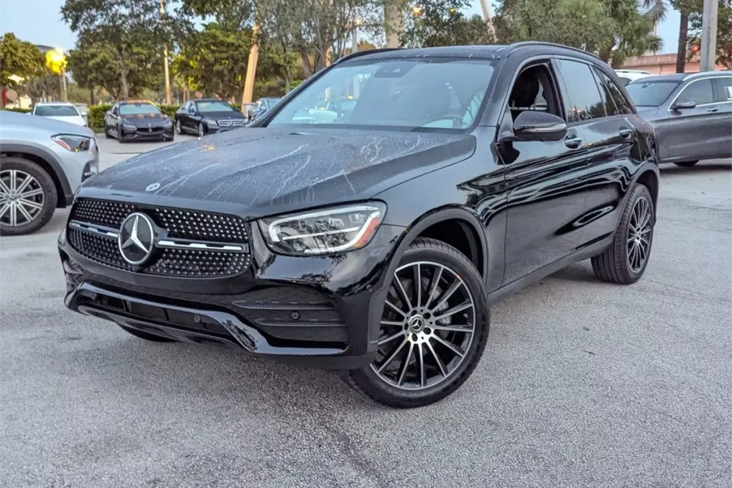 2022 Mercedes Benz GLC 300 4MATIC photo 1