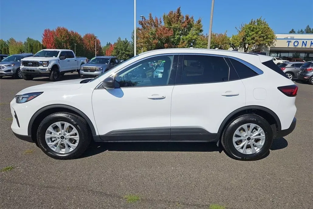 2024 Ford Escape Active photo 1