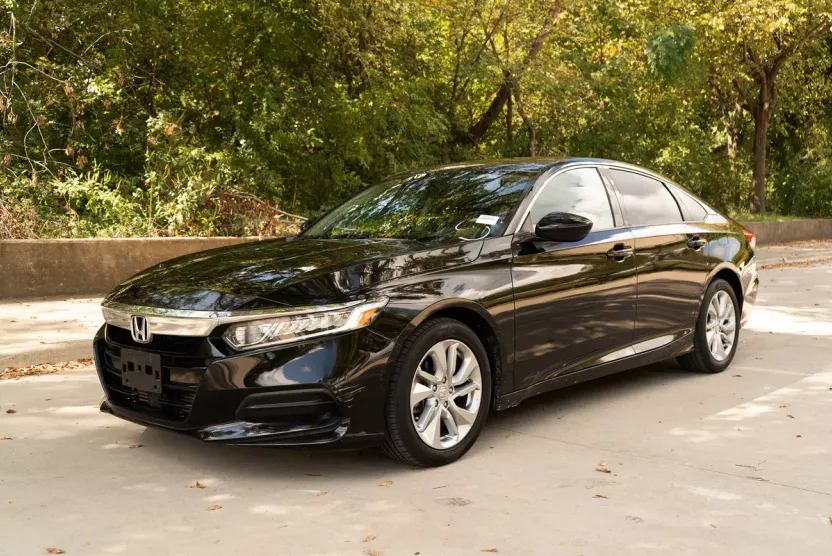 2020 Honda Accord LX photo 1