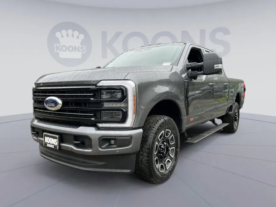 2025 Ford F-250 photo 1