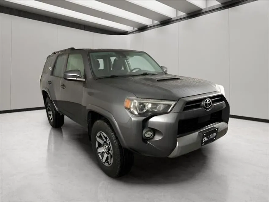 2022 Toyota 4Runner TRD photo 1
