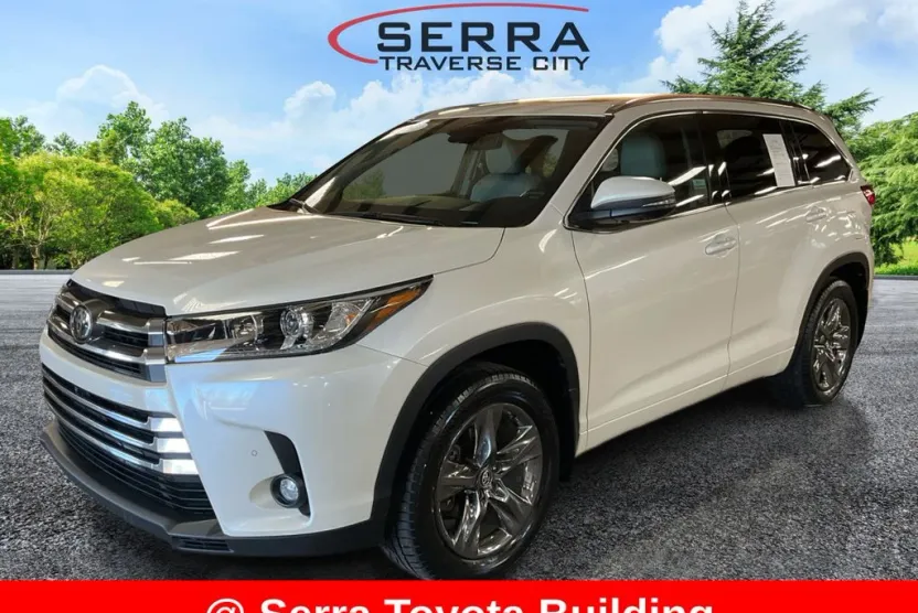 2019 Toyota Highlander Limited photo 1