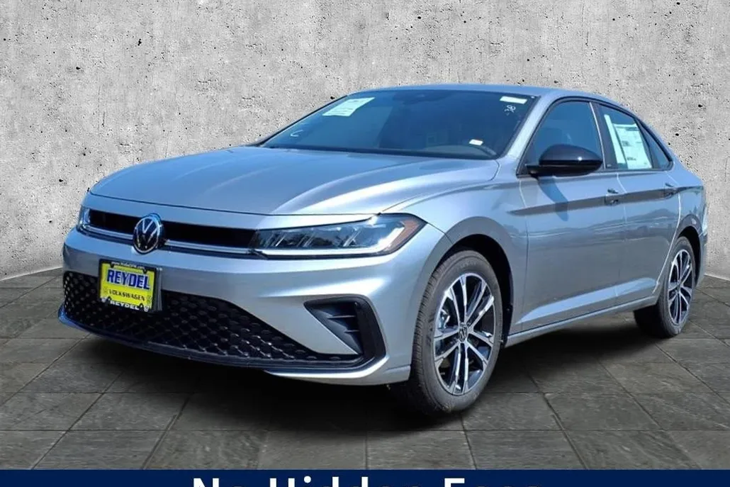 2025 Volkswagen Jetta 1.5T Sport photo 1