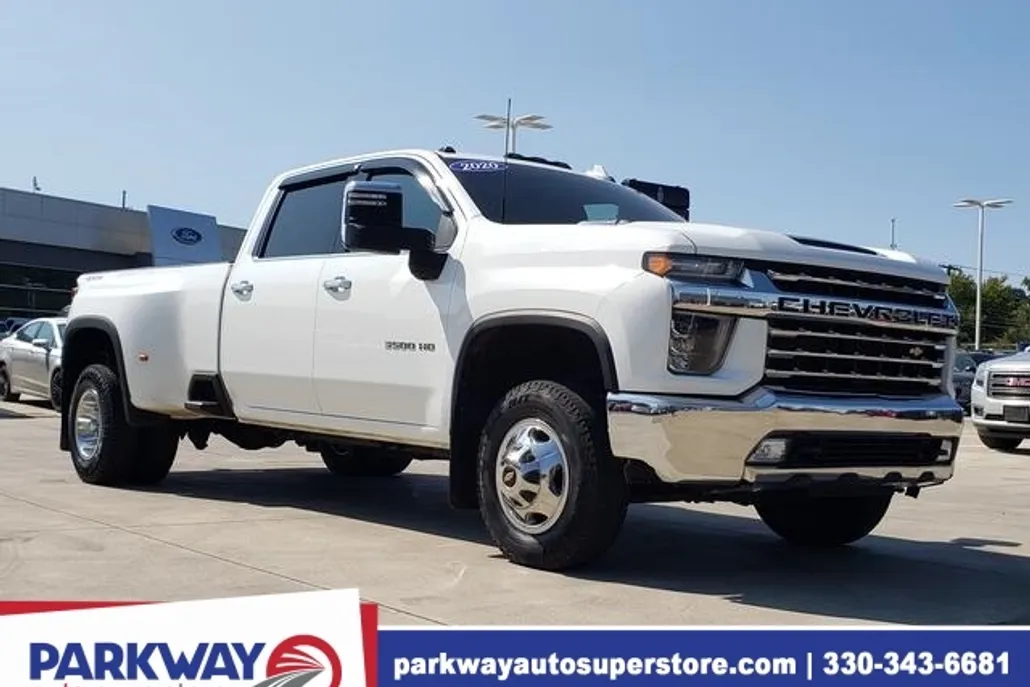 2020 Chevrolet Silverado 3500HD LTZ photo 1