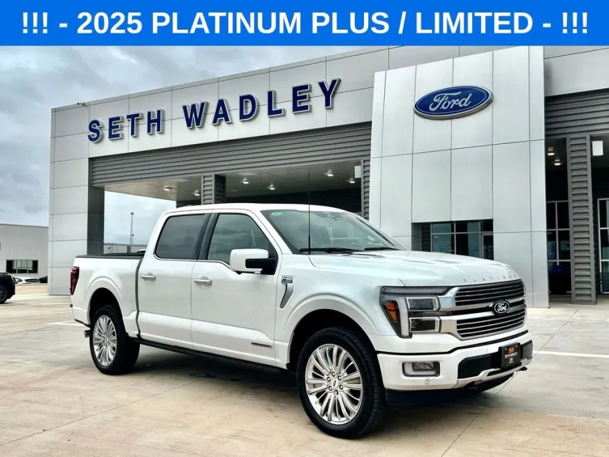 2025 Ford F-150 Platinum photo 1