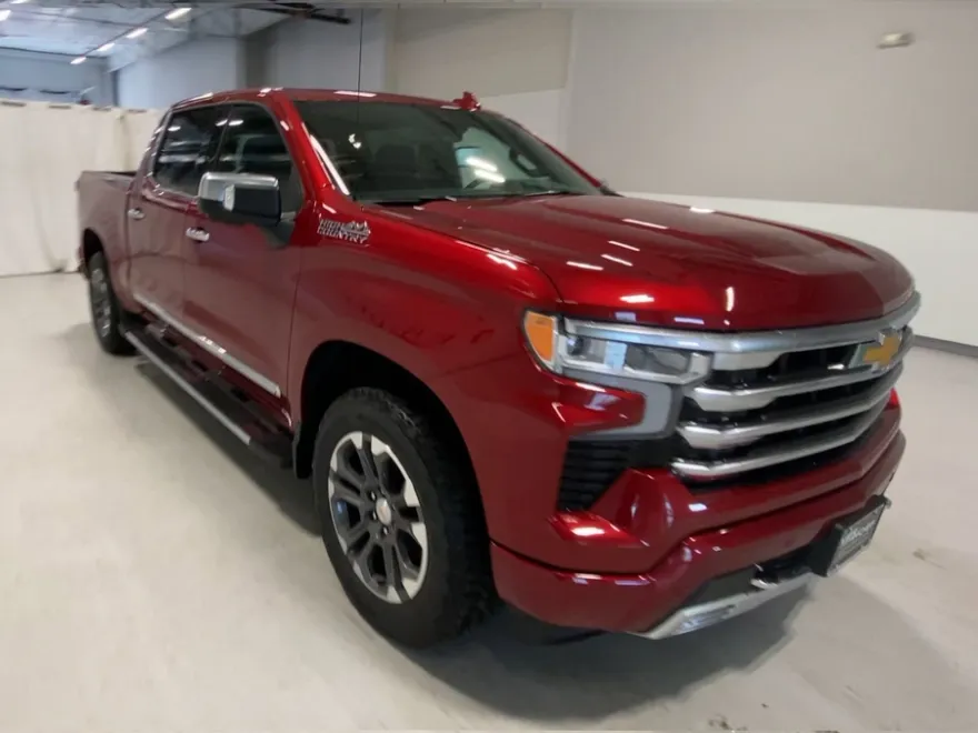 2026 Chevrolet Silverado 1500 High Country photo 1