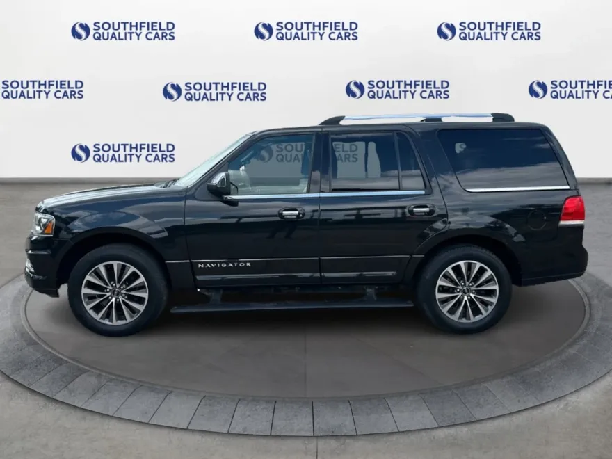 2015 Lincoln Navigator Reserve photo 1