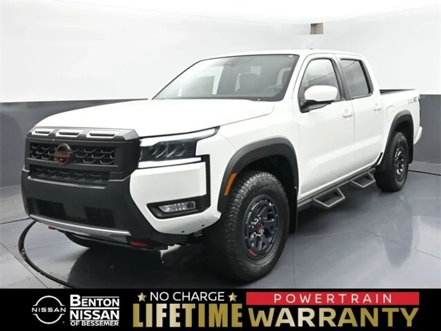 2026 Nissan Frontier PRO-4X photo 1