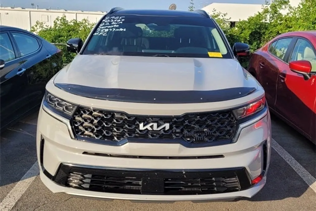 2022 Kia Sorento SX photo 1