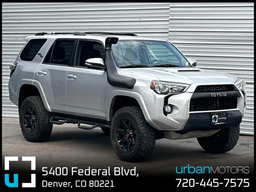 2019 Toyota 4Runner TRD Off-Road Premium photo 1