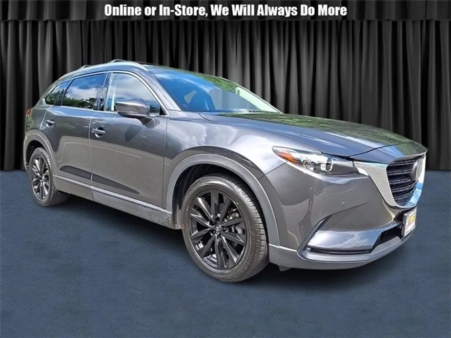 2022 Mazda CX-9 Touring photo 1