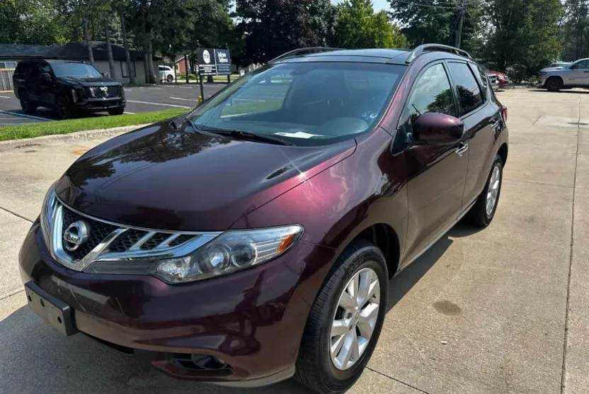 2014 Nissan Murano SL photo 1