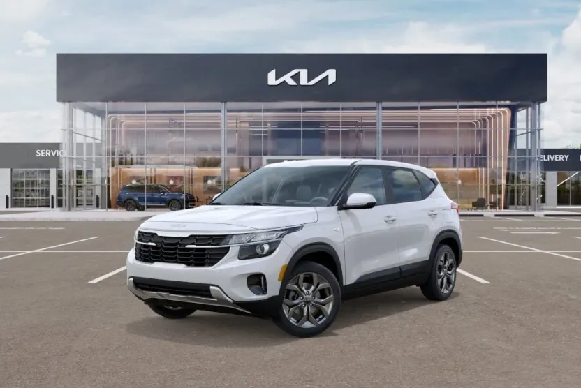 2026 Kia Seltos LX photo 1