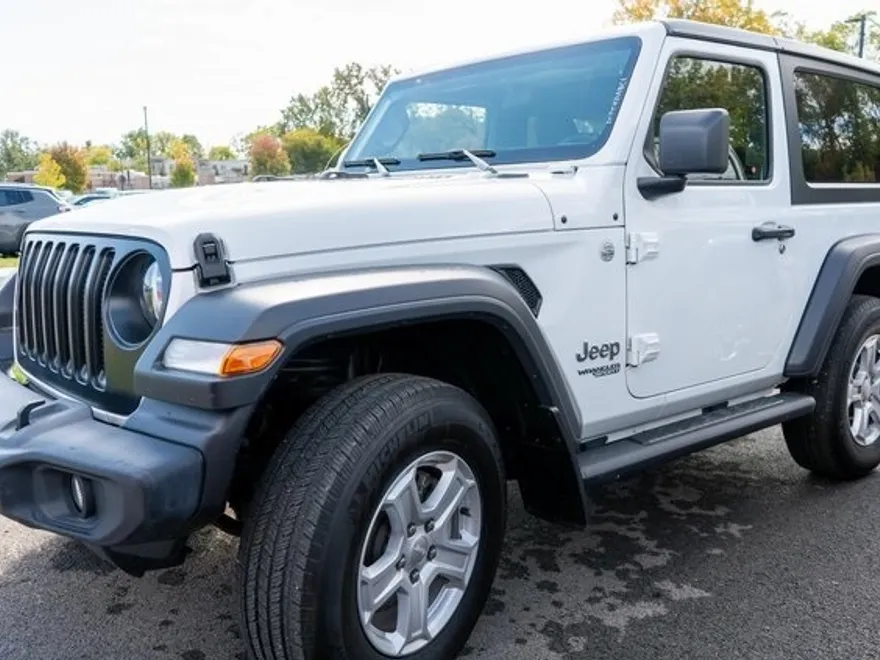 2021 Jeep Wrangler Sport S photo 1
