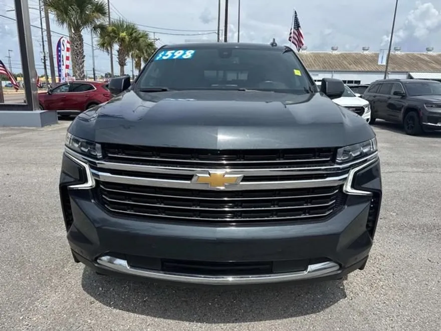 2022 Chevrolet Tahoe LT photo 1