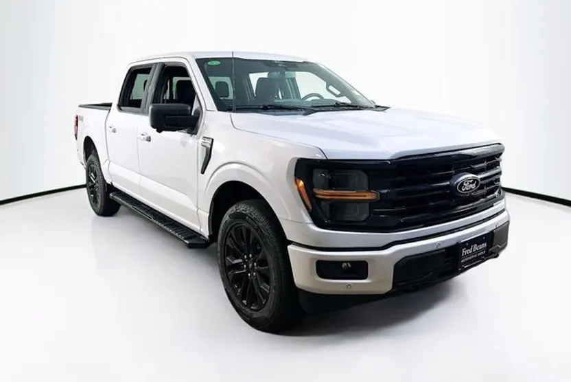 2025 Ford F-150 XLT photo 1