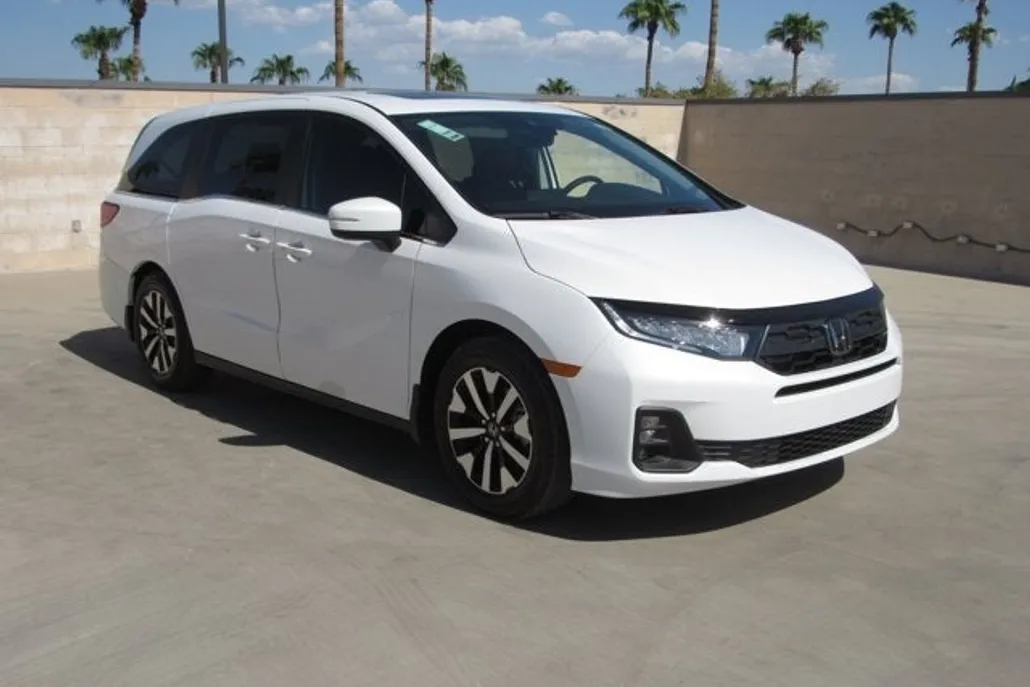 2026 Honda Odyssey EX-L photo 1