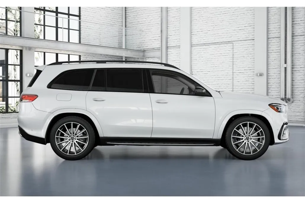 2026 Mercedes Benz GLS 450 4MATIC photo 1