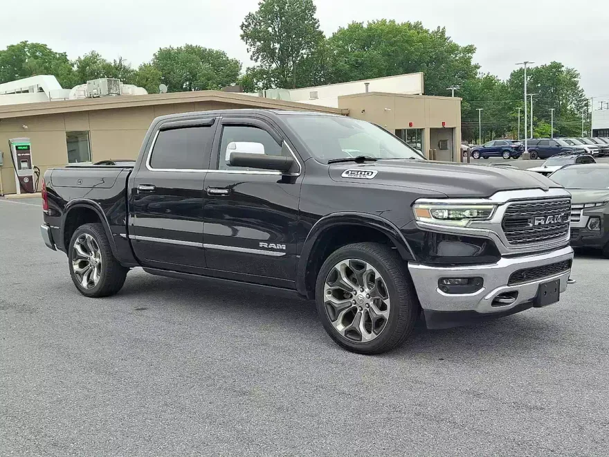 2019 Ram 1500 Limited photo 1