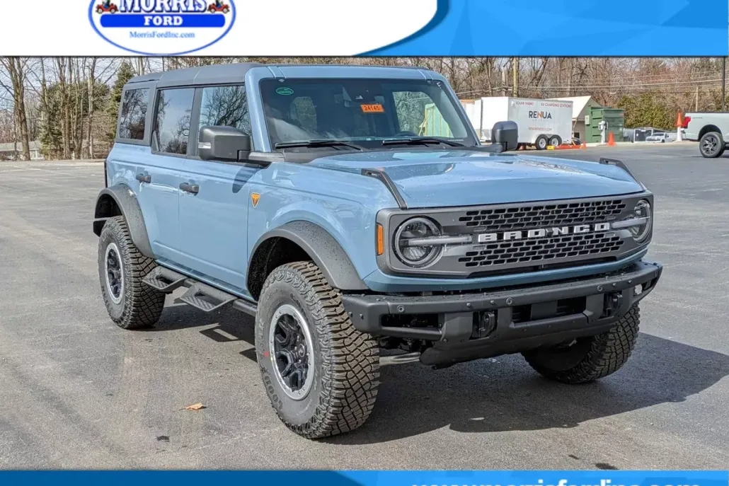 2024 Ford Bronco Badlands photo 1