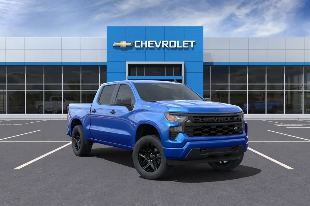 2025 Chevrolet Silverado 1500 Custom photo 1
