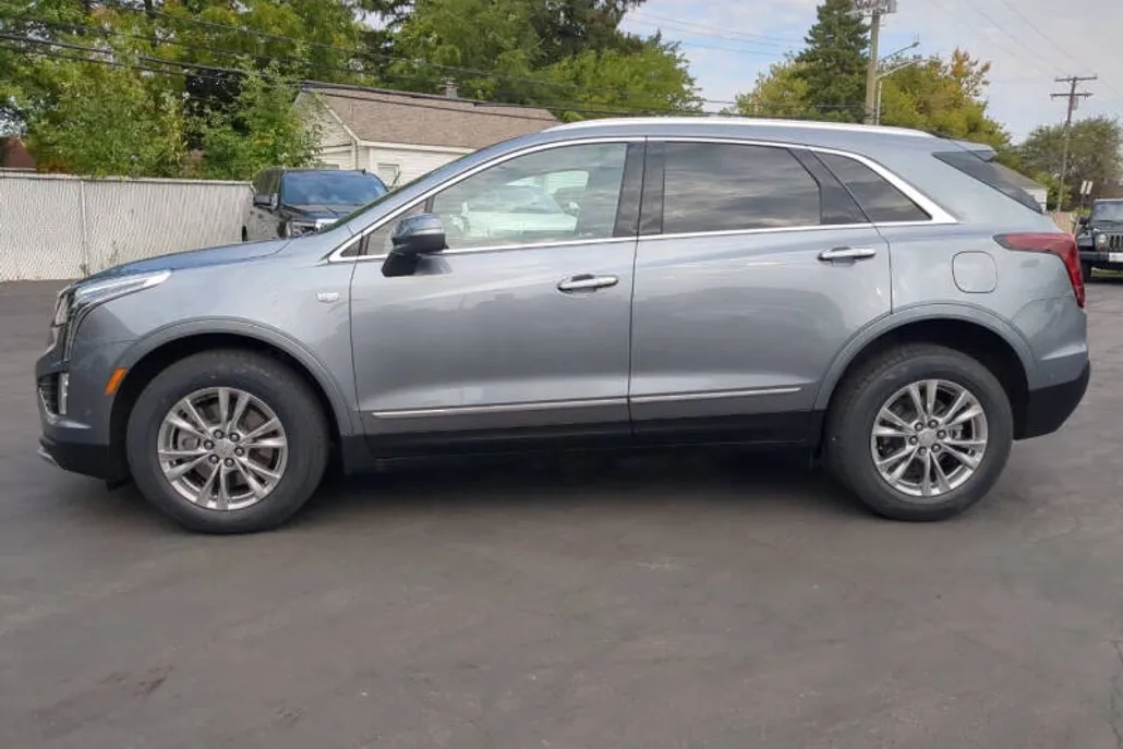 2020 Cadillac XT5 Premium Luxury photo 1