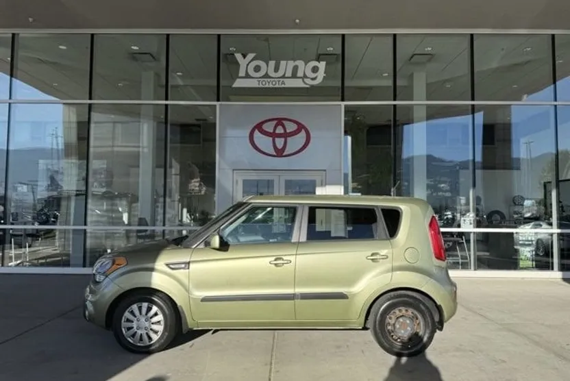 2013 Kia Soul Base photo 1