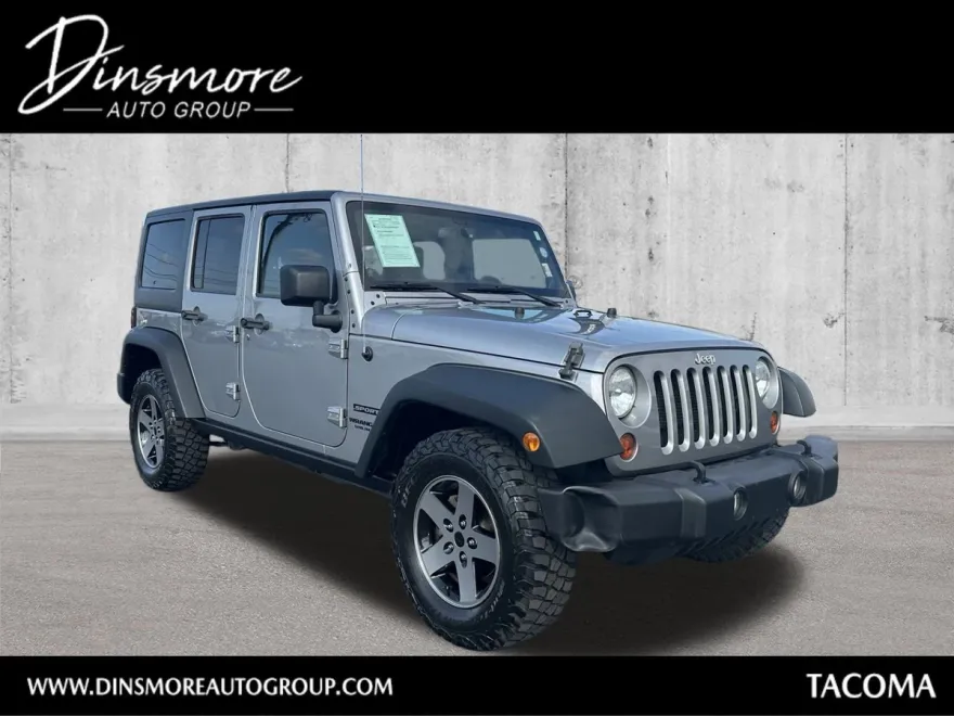 2013 Jeep Wrangler Unlimited Sport photo 1