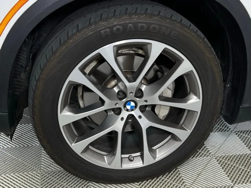 2021 Bmw X5 sDrive40i photo 1