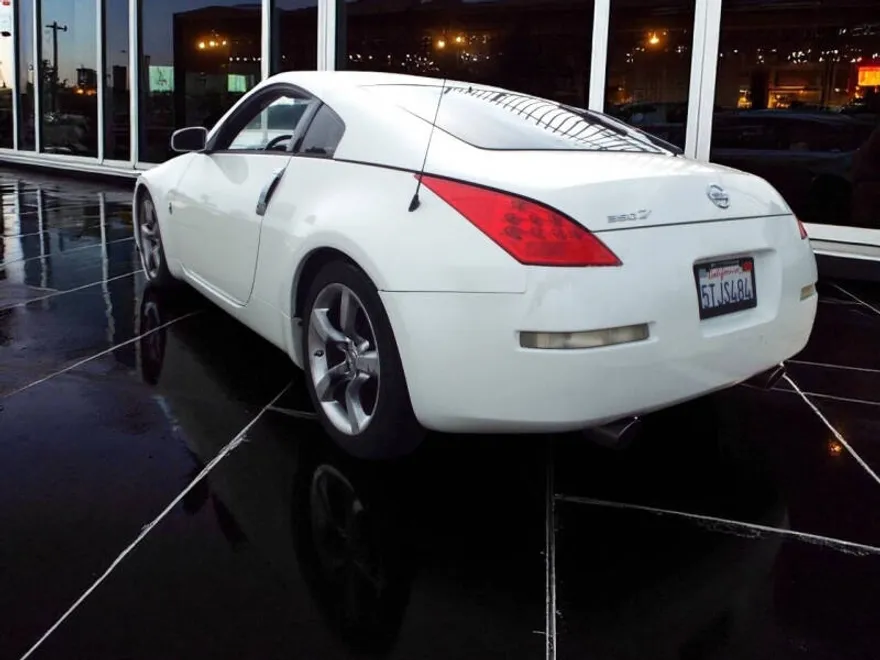 2006 Nissan 350Z Touring photo 1