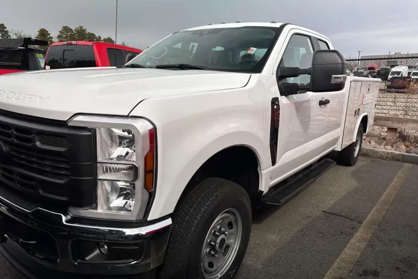 2024 Ford F-250 XL photo 1