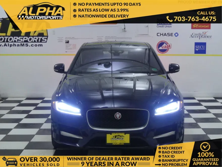 2017 Jaguar XF 35t R-Sport photo 1