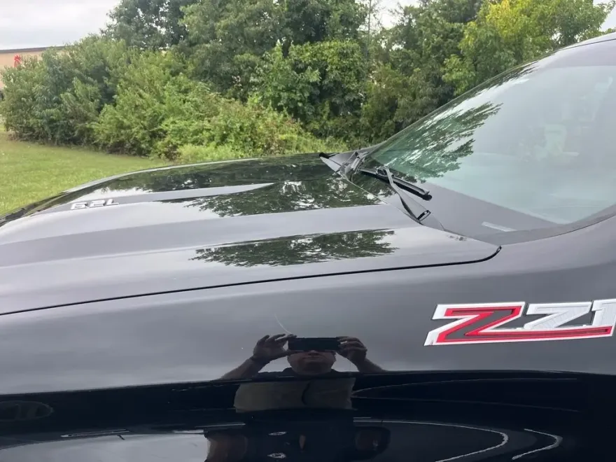 2021 Chevrolet Silverado 1500 LT Trail Boss Z71 photo 1
