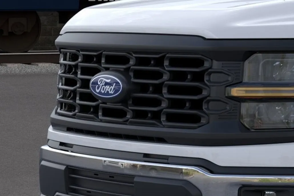 2025 Ford F-150 XL photo 1