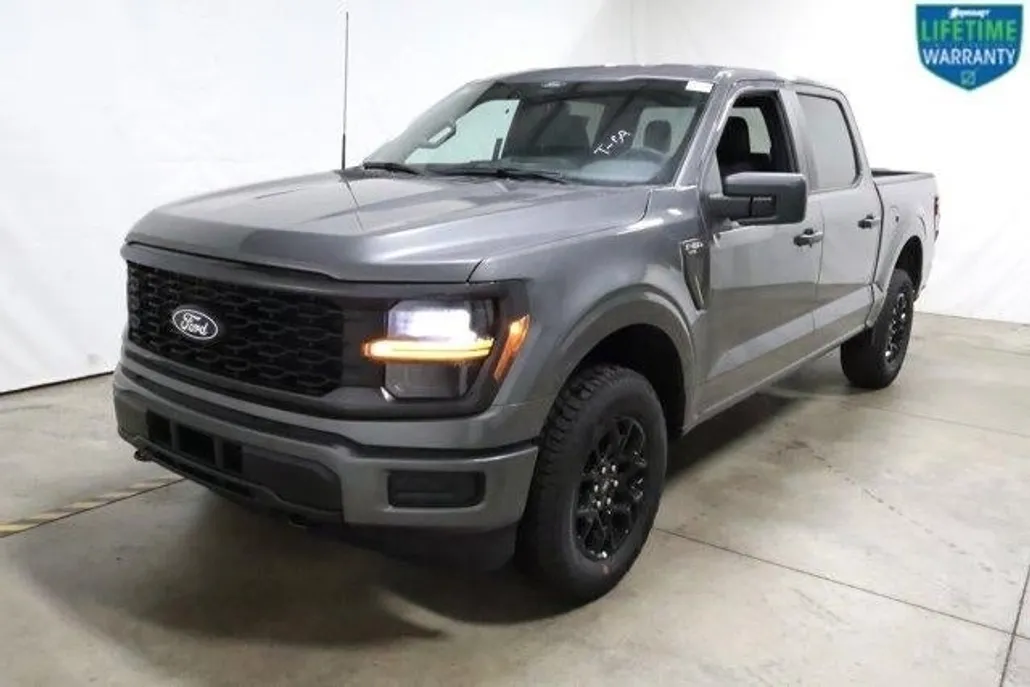 2025 Ford F-150 STX photo 1