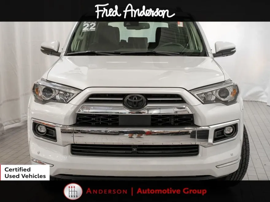 2022 Toyota 4Runner Limited photo 1
