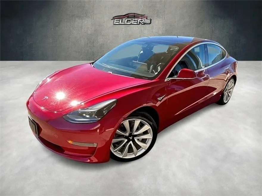 2018 Tesla Model 3 Long Range photo 1