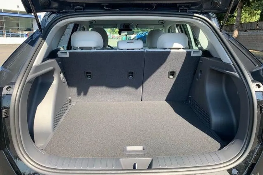 2026 Hyundai Kona SE photo 1