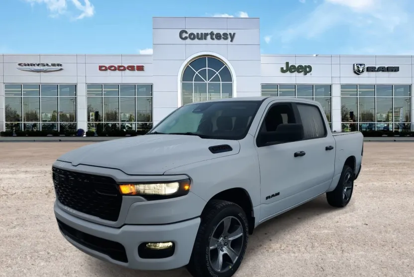 2025 Ram 1500 Tradesman photo 1