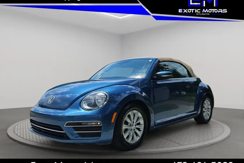 2018 Volkswagen Beetle Convertible photo 1