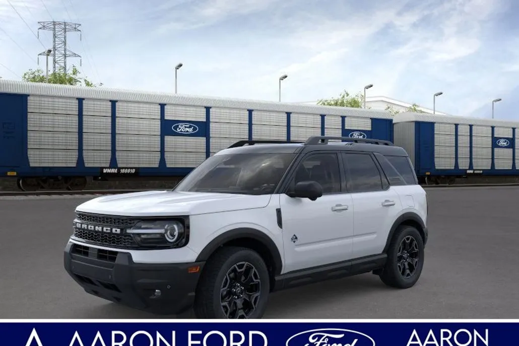 2025 Ford Bronco Sport Outer Banks photo 1