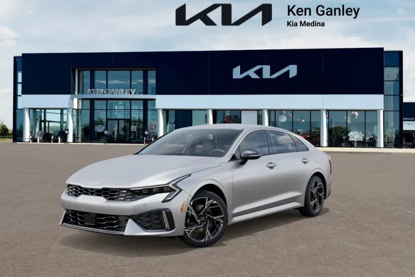 2026 Kia K5 GT-Line photo 1