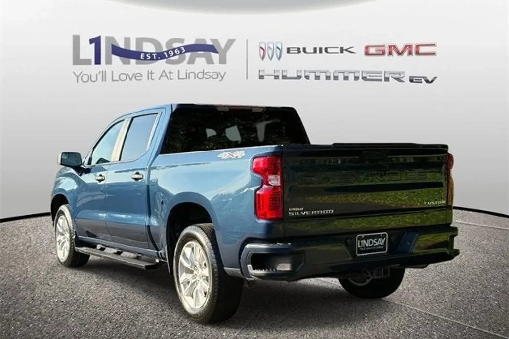 2022 Chevrolet Silverado 1500 Custom photo 1