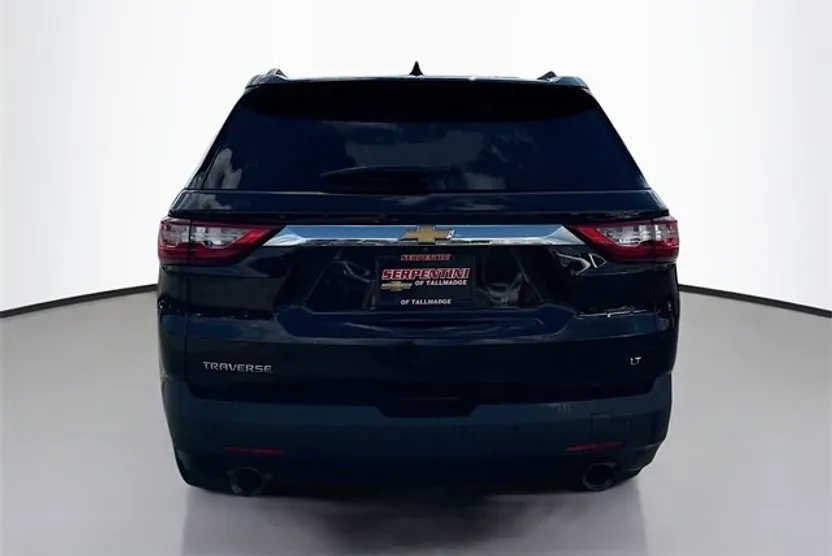 2021 Chevrolet Traverse Cloth photo 1